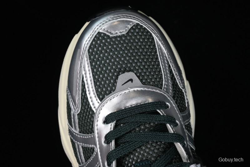 Nike V2K Runtekk 3XL Retro Low-Top Running Shoes with Shock Absorption and Anti-Slip Design - HJ4497-300