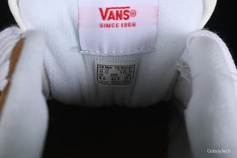 Vans Classics Knu Skool Retro Sneakers with Enlarged Toe and Thickened Trim - VN000CS0BR0