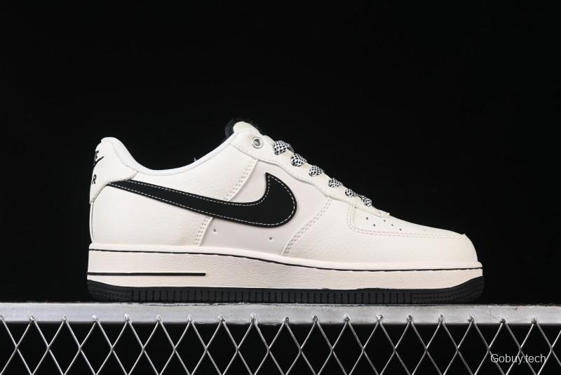 Nike Air Force 1 '07 Low Stussy Collaboration - Black Woven Label Low-Top Casual Sneakers - SJ6698-011