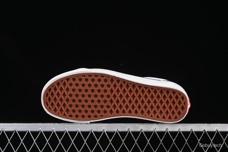 Vans Premium Old Skool 36 Retro Skate Shoes with Cushioned Insole - VN000D56239