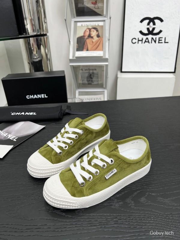 2025 Women Chanel Green Suede Casual Sneakers LY00230