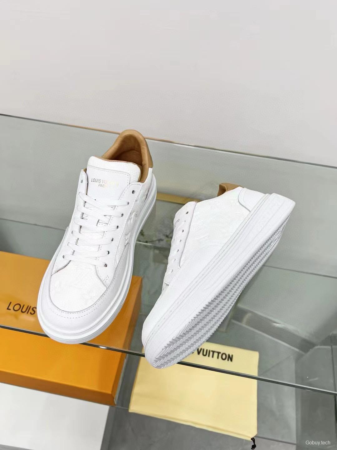 2024 Unisex Louis Vuitton White Beige Leather Sneakers Maxi Damier MJ00330