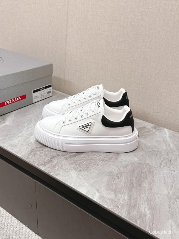 2025 Unisex Prada White Black Calfskin Leather Sneakers KFY00290